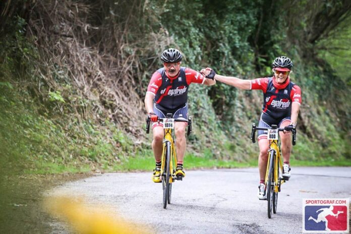 Due appassionati atleti all'ultima GF Segafredo città di Asolo - Credit Sportograf Due appassionati atleti all'ultima GF Segafredo città di Asolo - Credit Sportograf