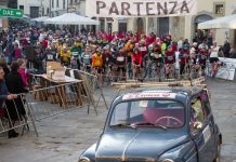 La carica dei 750 ha colorato Anghiari con la 9ª edizione de L’Intrepida