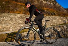 Zero Industry: salopette in tessuto Biomorphic, comfort ideale per sfidare pioggia e freddo