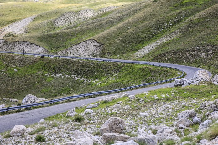 salite della leggenda, Gran Sasso d'italia, Campo Imperatore, cartello
