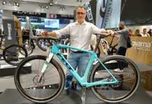 EUROBIKE 2022 / Felt Breed Carbon, una gravel pura veloce e confortevole Felt