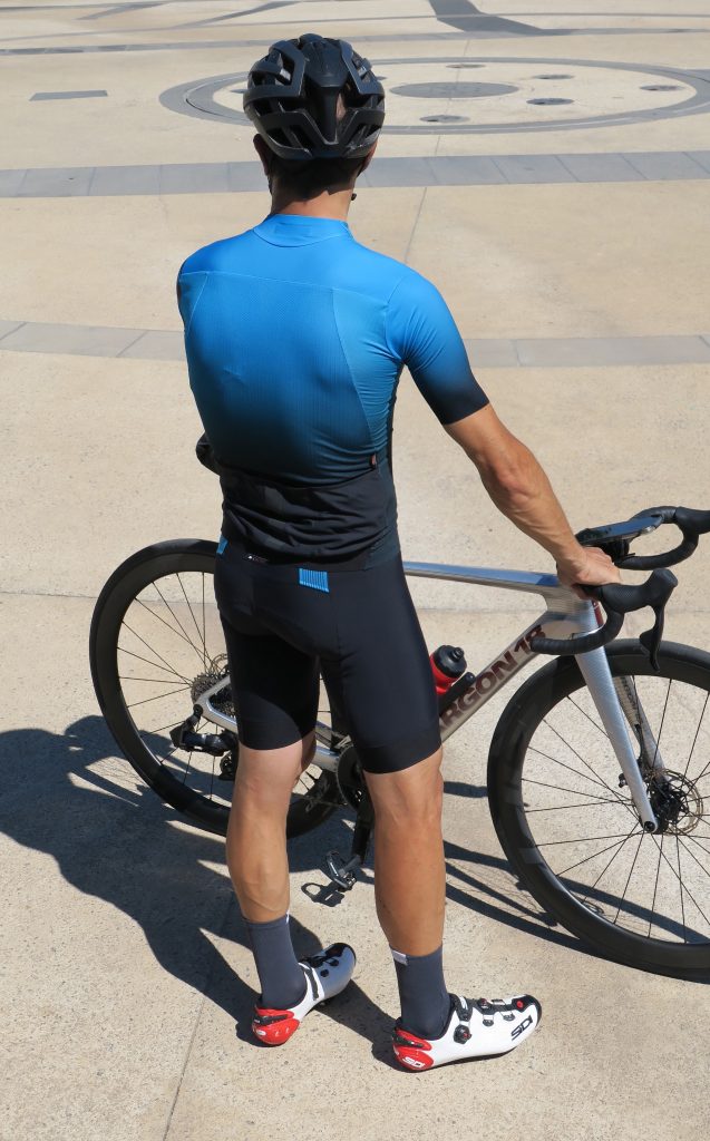 Assos