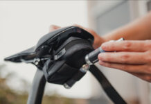 Elementa Seatbag Slim è il nuovo borsello sottosella Topeak