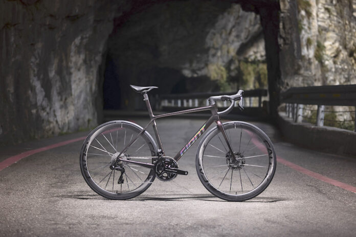 Giant-TCR-00016