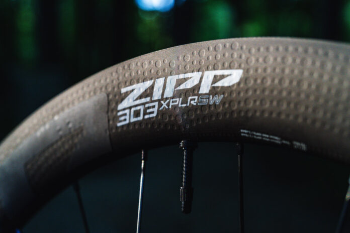 Z_303XPLR_ProductImagery_240604_JR_DSC09196 Zipp