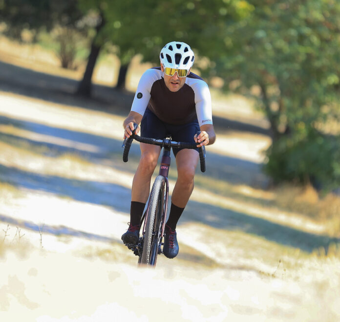 collaudo BH GravelX R gravel sterrato estate Santini