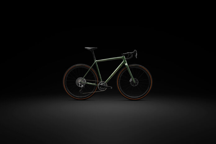 ROAD-8551_PRESS-OP_3300x2200-5 S-Works Crux