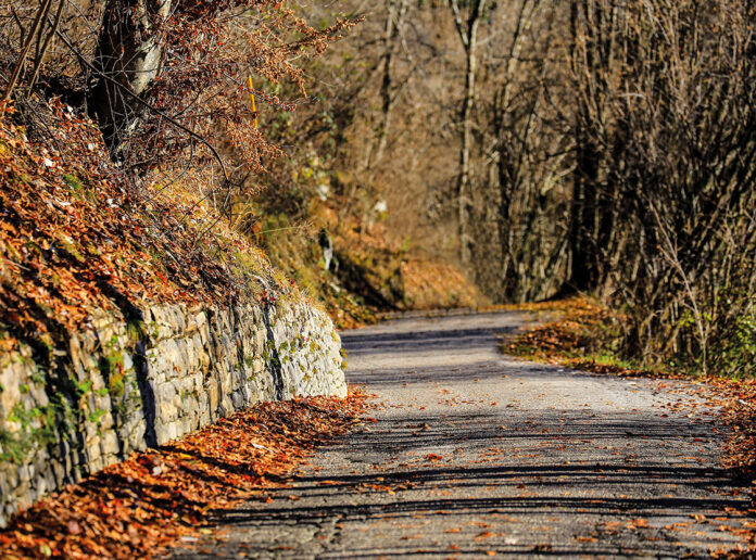 Salita-Monte-Barro-01