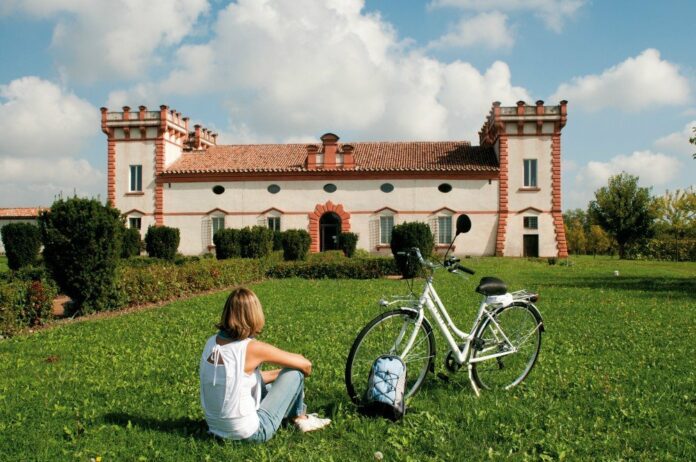 In bici a Ferrara In bici a Ferrara