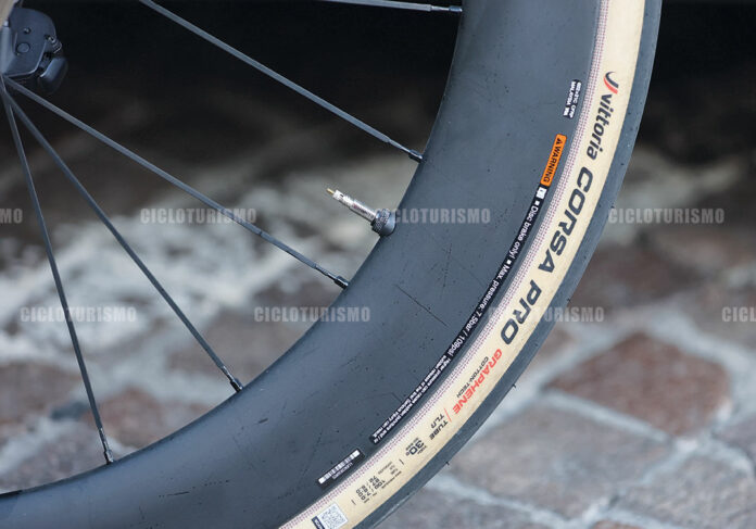 Cartolina-extra-novembre-2024-Tubeless-0 tubeless