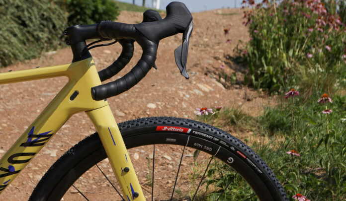 Gravel-Vittoria Vittoria