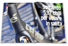 Soltanto 5,97 chili per volare in salita