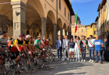 La Marzocchina: oltre 400 ciclisti hanno celebrato la solidarietà e le bellezze del Valdarno La Marzocchina